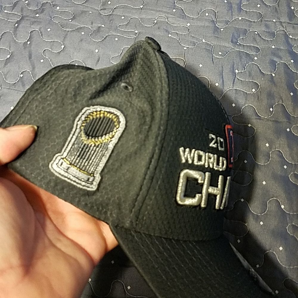 Boston 2018 World Champs hat - Picture 4 of 6